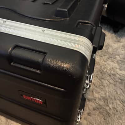 Gator GR-8L Standard 8U 19" Rack Case 2010s - Black image 2