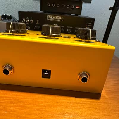Electro-Harmonix / JHS Third Man Hardware Big Muff 2 Dual Op-Amp Fuzz 2026 - Yellow image 3