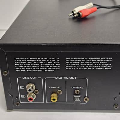 TEAC PD-D2700 5-Disc Compact Disc Player – 2000 – With RCA Cable image 6
