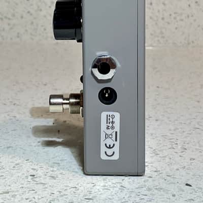 MXR Uni-Vibe image 3