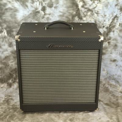 AMPEG Portaflex PF-800 amp & PF210HE speaker cab - Flip-top Style Set image 15