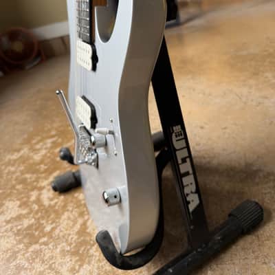 Ibanez TOD10-CSV Tim Henson Signature 2022 - Present - Classic Silver image 3