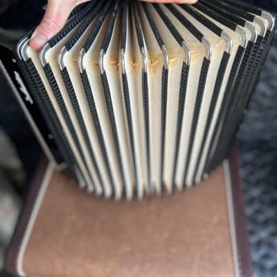 Silvertone Piano Accordion with case and strap- Must go! Plays good. Ships fast! image 22