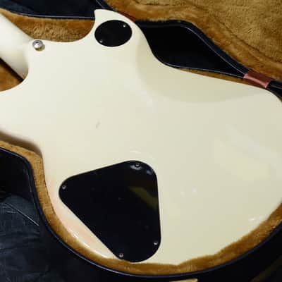 Yamaha SBG-3000 1984' image 9