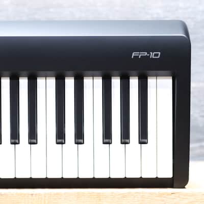 Roland FP-10 Digital Piano Black Compact Cabinet 88-Key Hammer-Action Keyboard