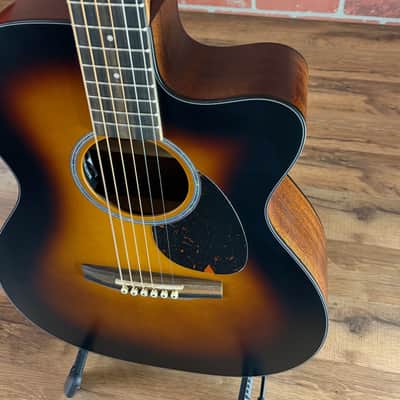 Martin Road Series OMC-10E Modern Burst Acoustic-Electric Guitar - 1935 Sunburst image 3