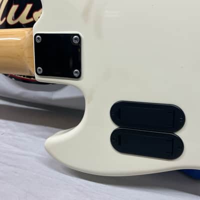 Sire Marcus Miller V7 5-String J-Style Electric Bass image 14