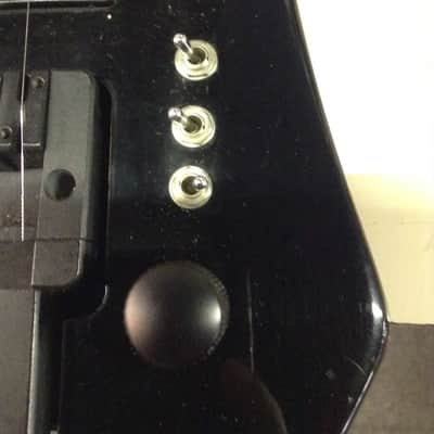 Cort headless Black image 6