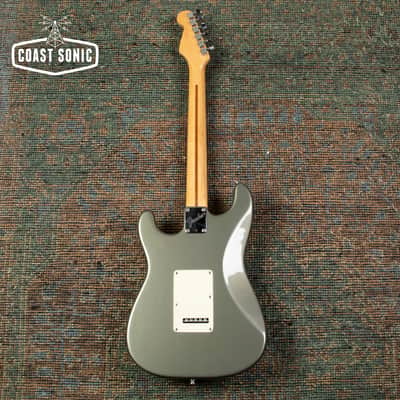 1989 Fender American Standard Stratocaster USA w/case image 4