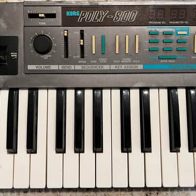 Korg Poly-800 Polyphonic Analog Synthesizer image 2
