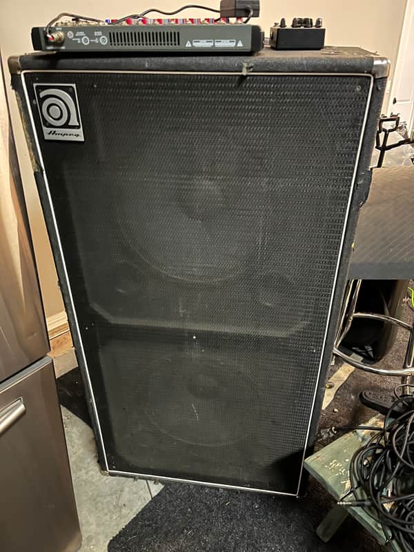 Ampeg SVT-215E 2x15