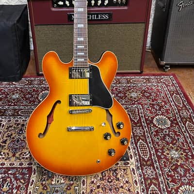 Gibson ES335 Larry Carlton MR335 2010 - Vintage Burst image 2