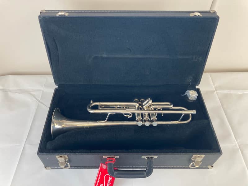 Getzen Eterna 700 Bb Trumpet – Silver Plated – USA Made – Great Step-Up Horn – w/ Case – Serviced SM#3225 image 1