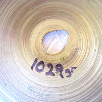 16" Zildjian Avedis Thin Crash Cymbal - Vintage image 3