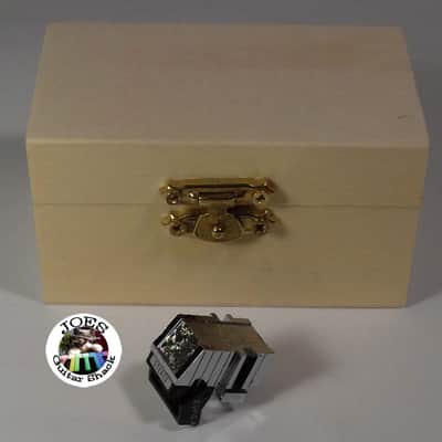 1970's Shure V15 Type III Turntable Cartridge with Very Rare Super-Track Plus Stylus Holy Grail Sound! in All Original Beautiful and Excellent L@@k! image 6