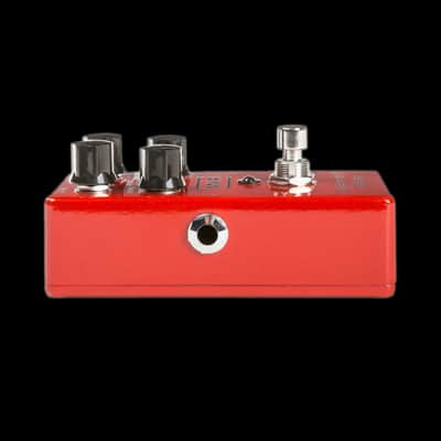 MXR M228 Dyna Comp Deluxe Compressor Guitar Pedal image 4
