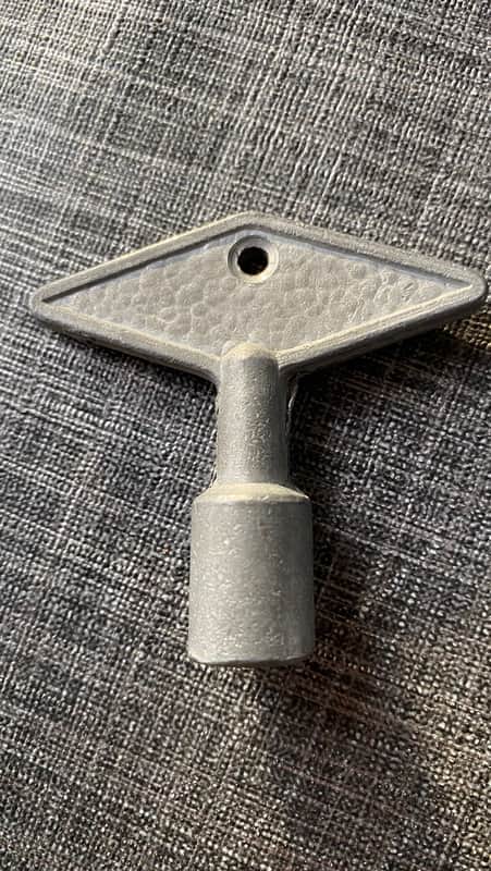 Lefima Vintage Slotted drum key image 1