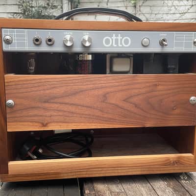 Studious Otto 2018 - Walnut image 3