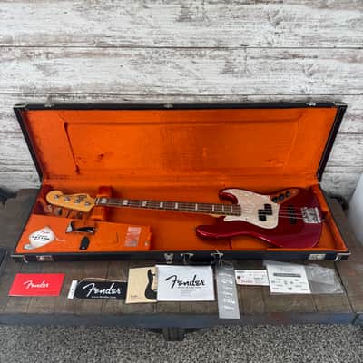 Fender American Vintage Hot Rod '70s Jazz Bass 2014 - Candy Apple Red image 11