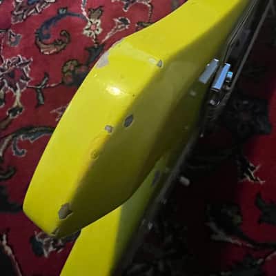 Gibson Corvus 1982 - Yellow nitro image 4