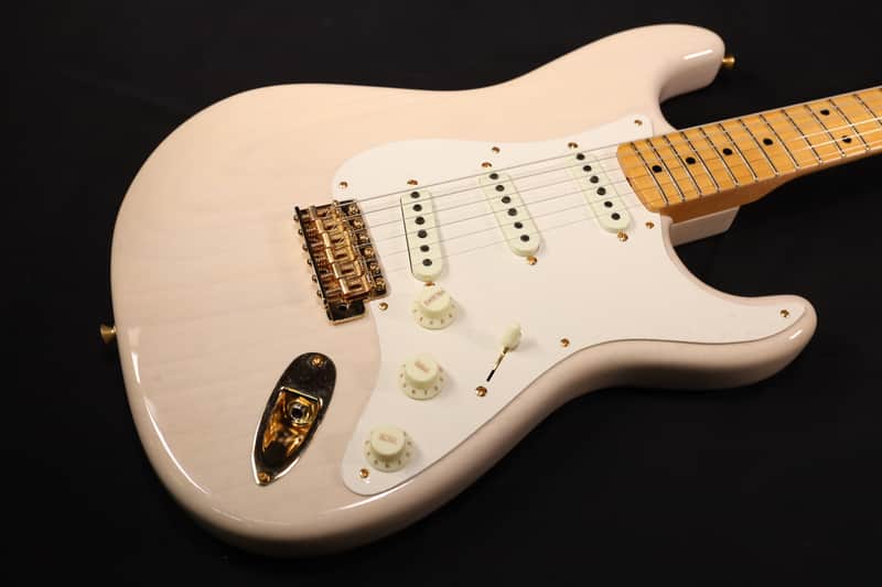 MINT Fender Custom Shop 2019 Vintage Custom 1957 Stratocaster NOS Maple Fingerboard Aged White Blonde 368 image 1