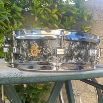 Ludwig No. 906 Downbeat 4x14" 8-Lug Piccolo Snare Drum with Keystone Badge 1965 - Black Diamond Pearl image 2