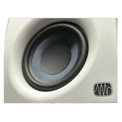 PreSonus Eris 3.5 3.5-Inch Active Media Reference Monitors with Headphone Amplifier and 1-Inch Silk-Dome Tweeter (White) image 3