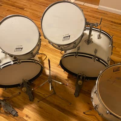Ludwig 1970's 5 Piece Drum Kit  1970s - Pure White image 2