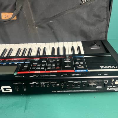 Roland Juno G 61-Key 128-Voice Expandable Synthesizer 2006 - 2007 - Black with bag image 13