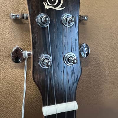 Snail Ukes C-06 image 2