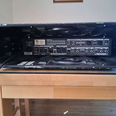 Line 6 POD HD Pro X Rackmount Multi-Effect and Amp Modeler 2013 - 2023 - Black image 3