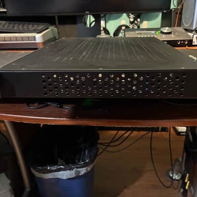 Universal Audio Apollo x6 Thunderbolt 3 Audio Interface 2018 - Present - Black image 8