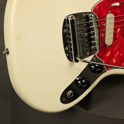 1967 Fender Mustang White image 10