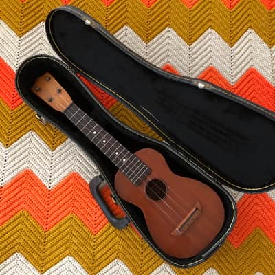Lyon & Healy/Washburn Ukulele - 1930’s! - Beautiful Tone and Old Soul! - Classic American-Made Ukulele - image 9