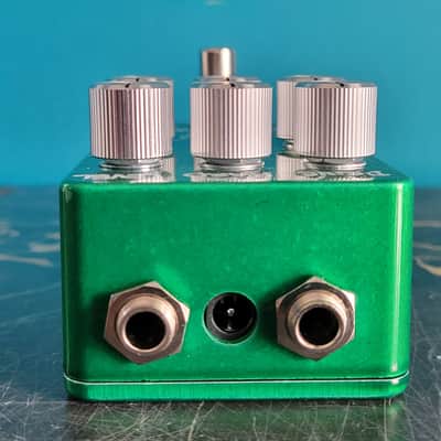 VFE Distortion 3 2024 - Green image 4