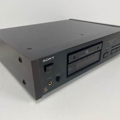 Sony - CDP-X77ES - CD Player - ES-Series - With Remote image 3