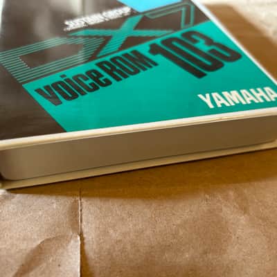 Yamaha DX7 Data ROM Cartridge VRC-103 Sustain Group Excellent Condition in original box with Users Manual booklet image 8