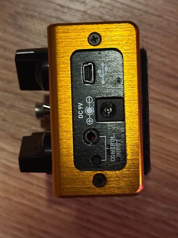 Source Audio Aftershock Bass Distortion | Reverb Canada