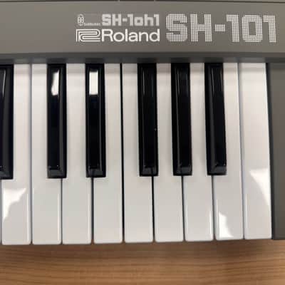 Roland SH-101 32-Key Monophonic Synthesizer 1982 - 1986 - Gray image 5
