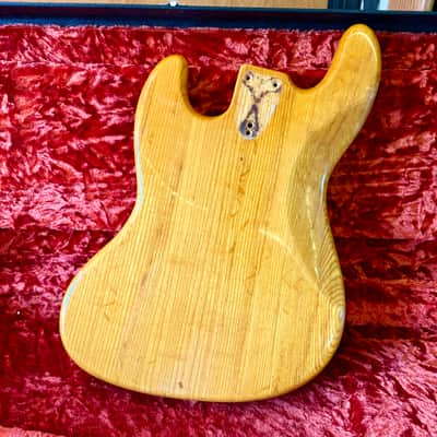 Fender Jazz bass body c 1975 - Natural 3 bolt original vintage USA image 2