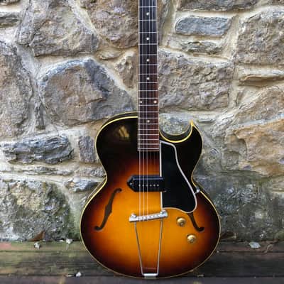 1957 Gibson ES-225T Sunburst image 1