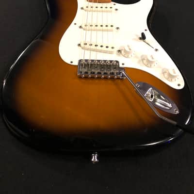 Fender Stratocaster Japan 2000 - Tobacco sunburst 2 tone image 4