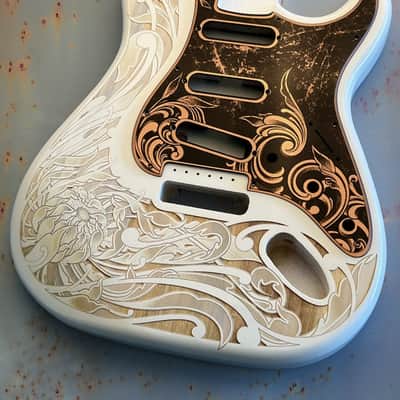 Engraved Pickguard & Tremolo Cover Copper Acrylic Mirror for Fender Stratocaster SSS, HSS, HSH Setups Available image 4