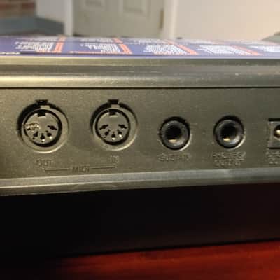 Radioshack MD-1160 (w/ power cord) MIDI Keyb. 61 Keys image 14