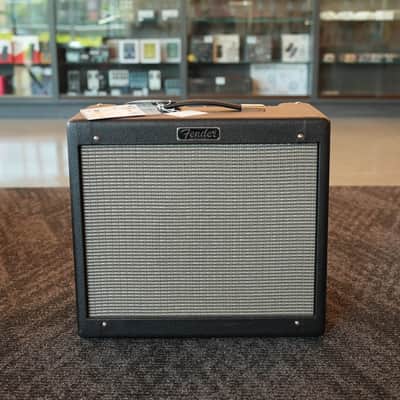 Fender Blues Junior IV 15-Watt 1x12" Guitar Combo 2018 - Present - Black image 2