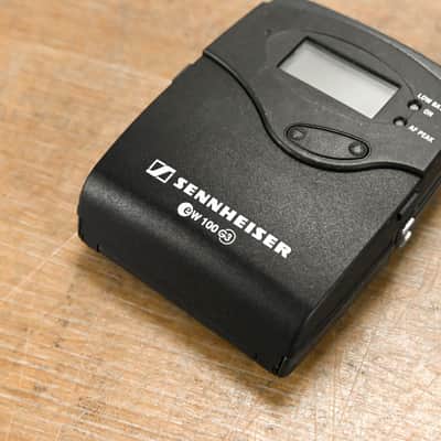 Sennheiser SK 100 G3 Wireless Bodypack Transmitter A Range: 516-558 MHz CG0118B image 2