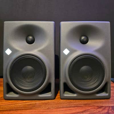 Neumann KH 120 A 5.25" Active Nearfield Studio Monitors (Pair) image 1