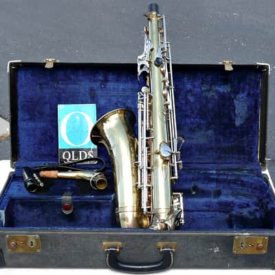 Vintage F. E. OLDS Parisian Ambassador Alto Sax w Neck, Mouthpiece + Case - Good Pads - France - VGC image 3