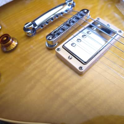 Gibson Les Paul Standard Plus 2008 - Honeyburst image 8