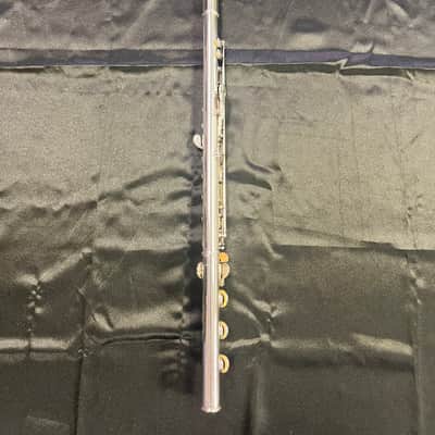 Yamaha Japan YFL-581 open-hole Flute - B foot image 5